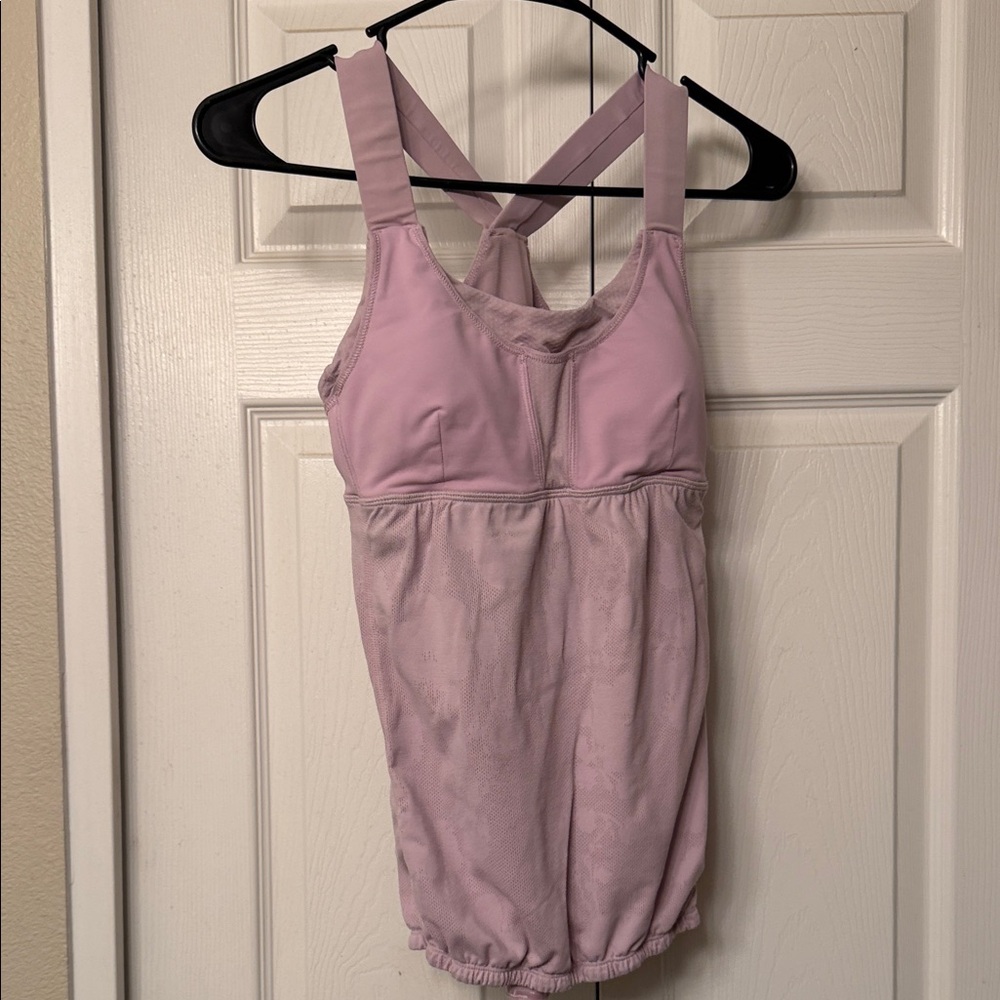 Lululemon Athletica My Heart Races 💜Light Purple Top